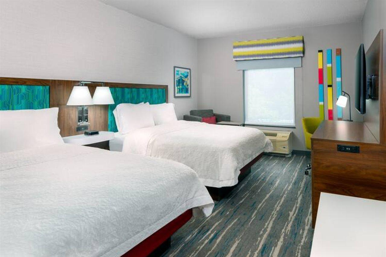 Hampton Inn & Suites Farmington Exteriér fotografie